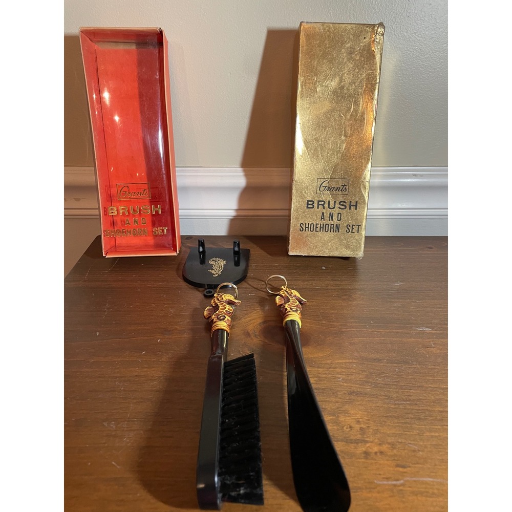 Vintage Grants Seahorse Shoehorn and Brush Set with Wall Mount Rack Japan